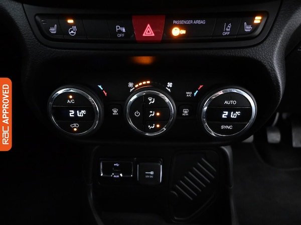 Used Jeep Renegade 2018 for sale - 76035364: Photo 17