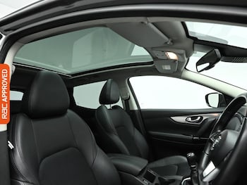 Used Nissan Qashqai 2019 for sale - 76857014: Photo