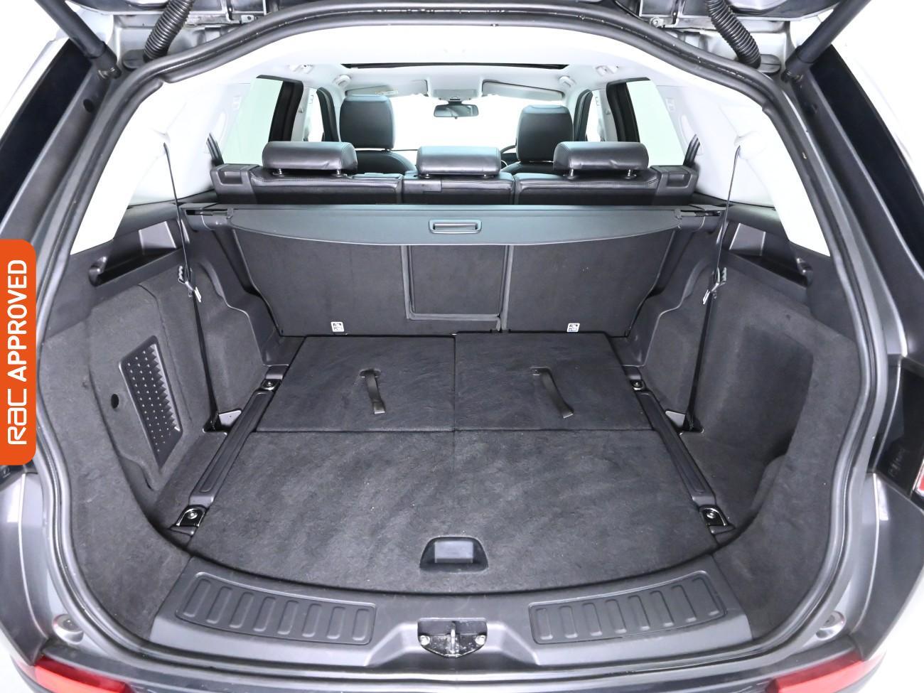 Used Land Rover Discovery Sport 2016 for sale - 76495382: Photo 28