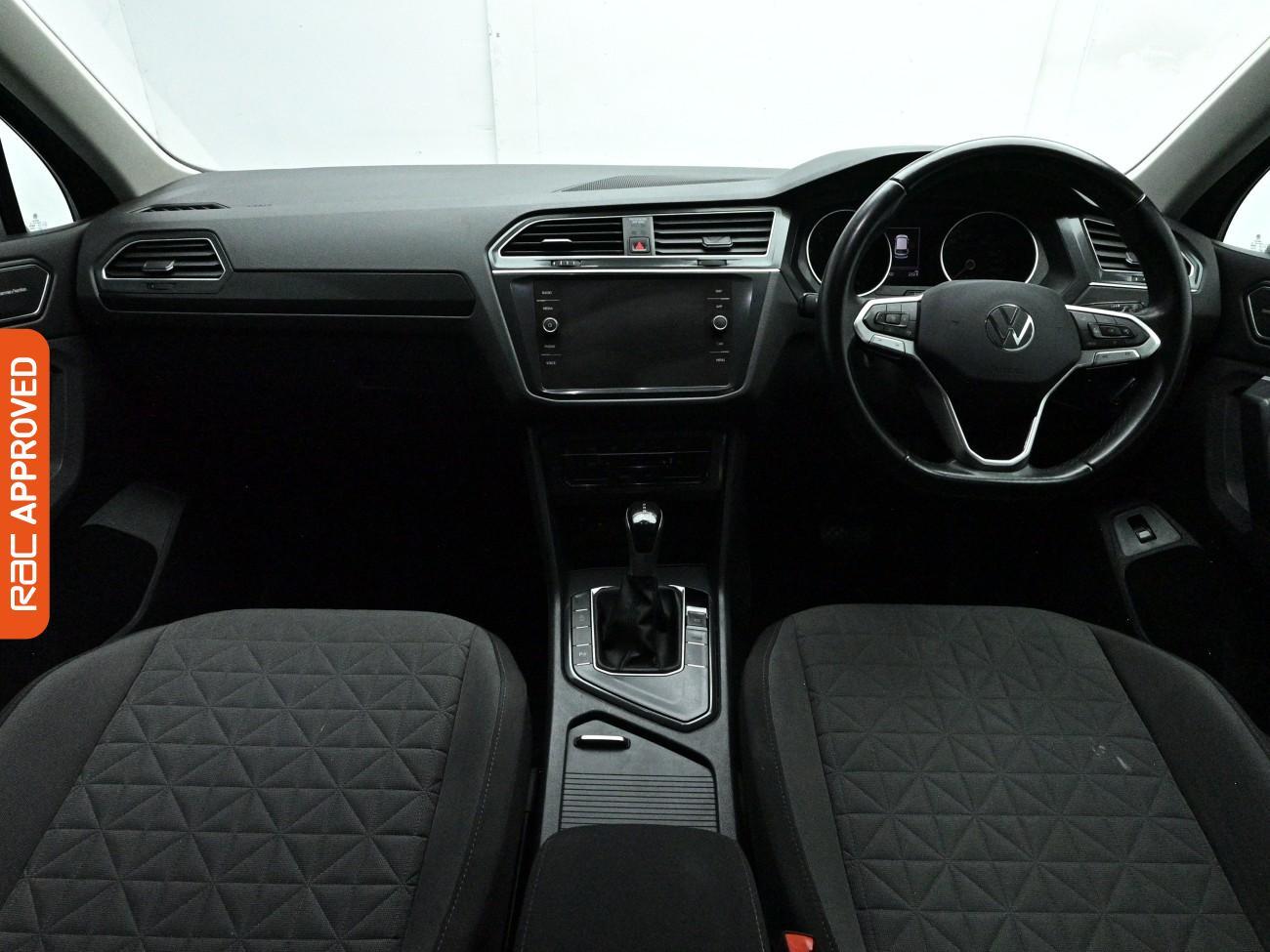 Used Volkswagen Tiguan 2021 for sale - 78122431: Photo 2