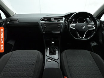 Used Volkswagen Tiguan 2021 for sale - 78122431: Photo
