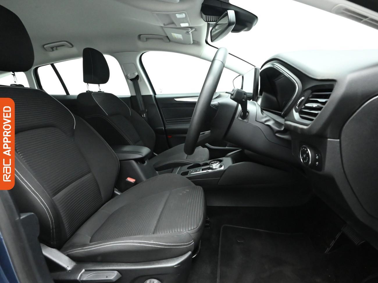 Used Ford Focus 2023 for sale - 76919387: Photo 12