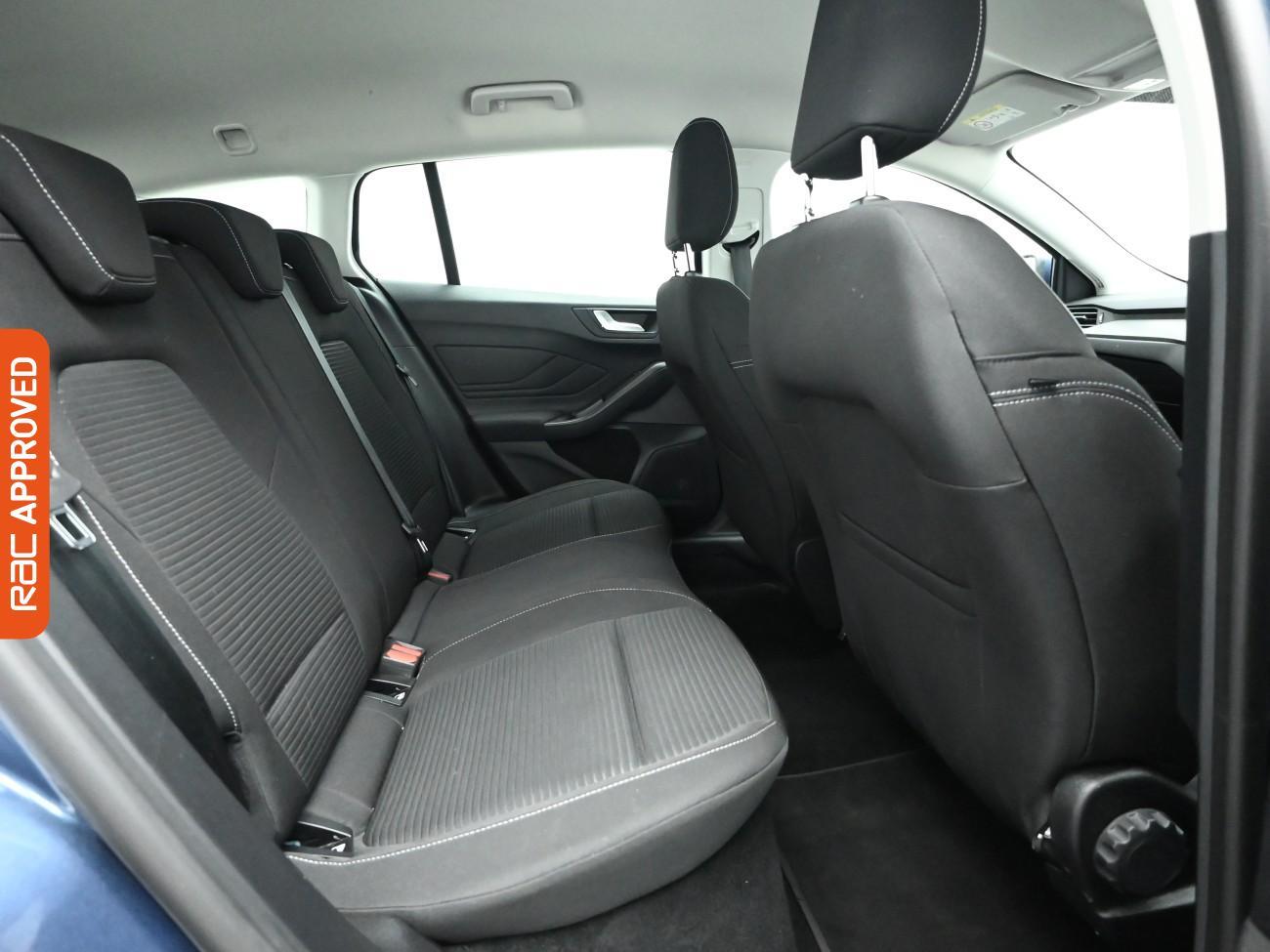 Used Ford Focus 2023 for sale - 76919387: Photo 13