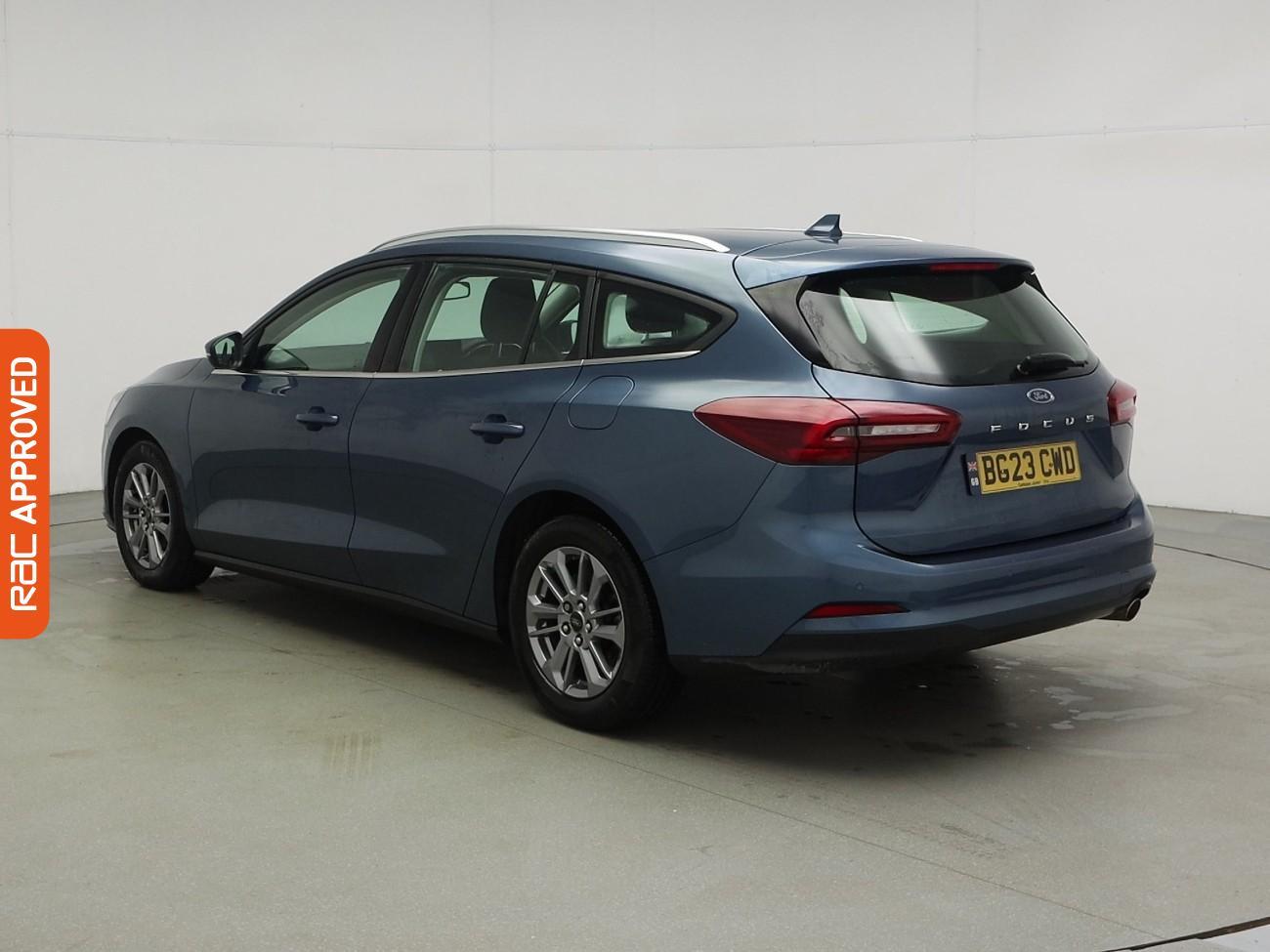 Used Ford Focus 2023 for sale - 76919387: Photo 4