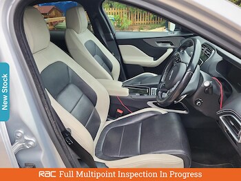Used Jaguar F-Pace 2017 for sale - 75661550: Photo