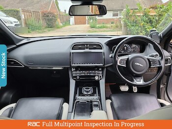 Used Jaguar F-Pace 2017 for sale - 75661550: Photo