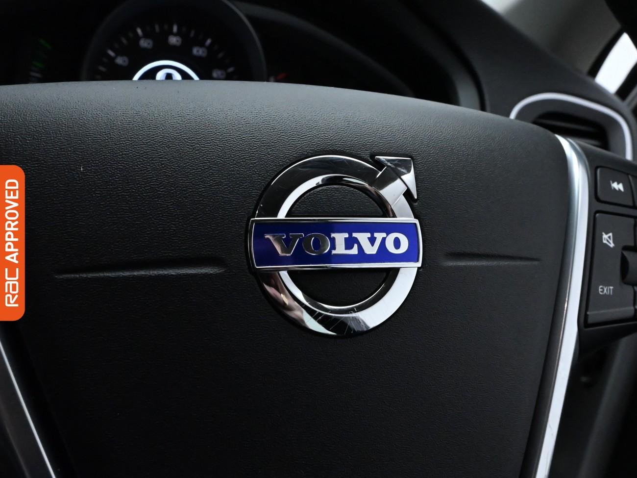Used Volvo V40 Cross Country 2016 for sale - 76004963: Photo 21
