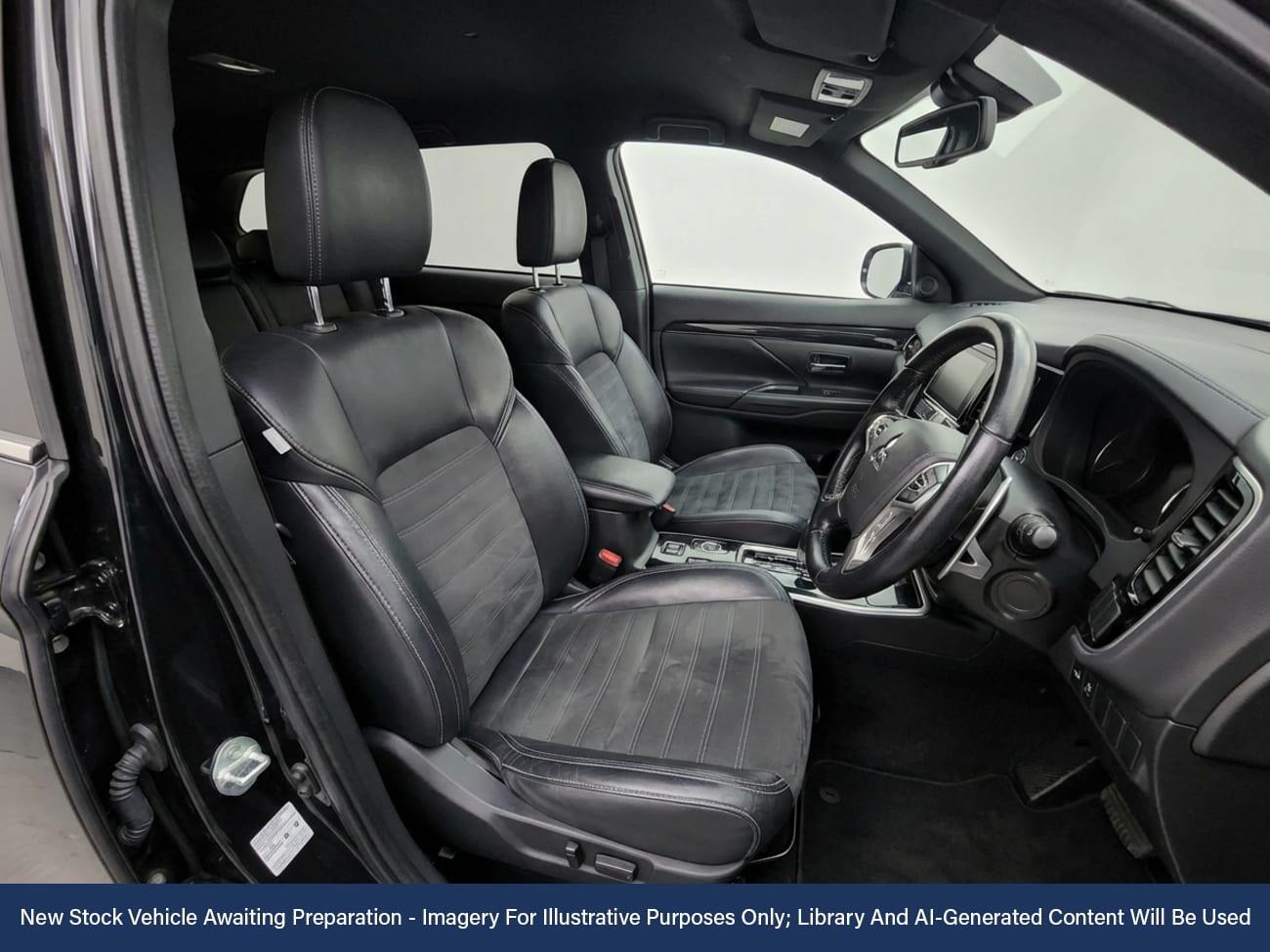 Used Mitsubishi Outlander 2019 for sale - 77287003: Photo 3