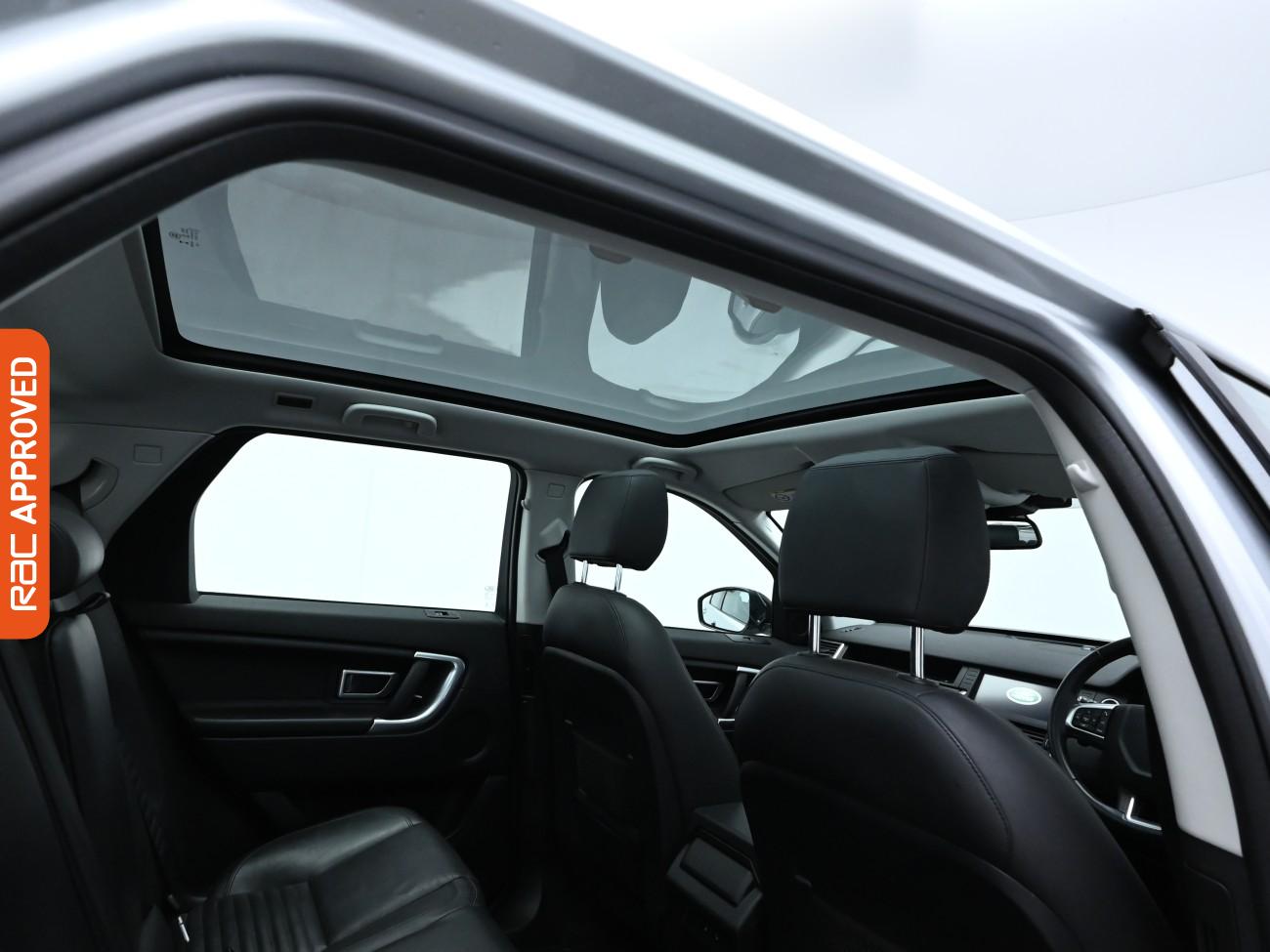 Used Land Rover Discovery Sport 2016 for sale - 76495087: Photo 3