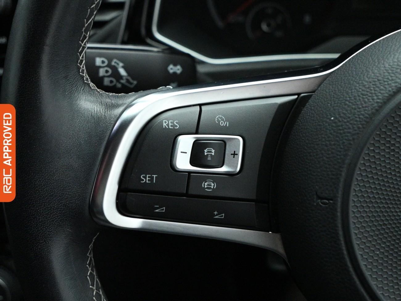 Used Volkswagen T-Roc 2021 for sale - 77779681: Photo 21