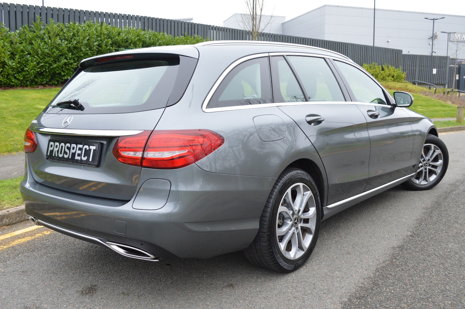 Used Mercedes-Benz C Class 2018 for sale - 77803130: Photo 3