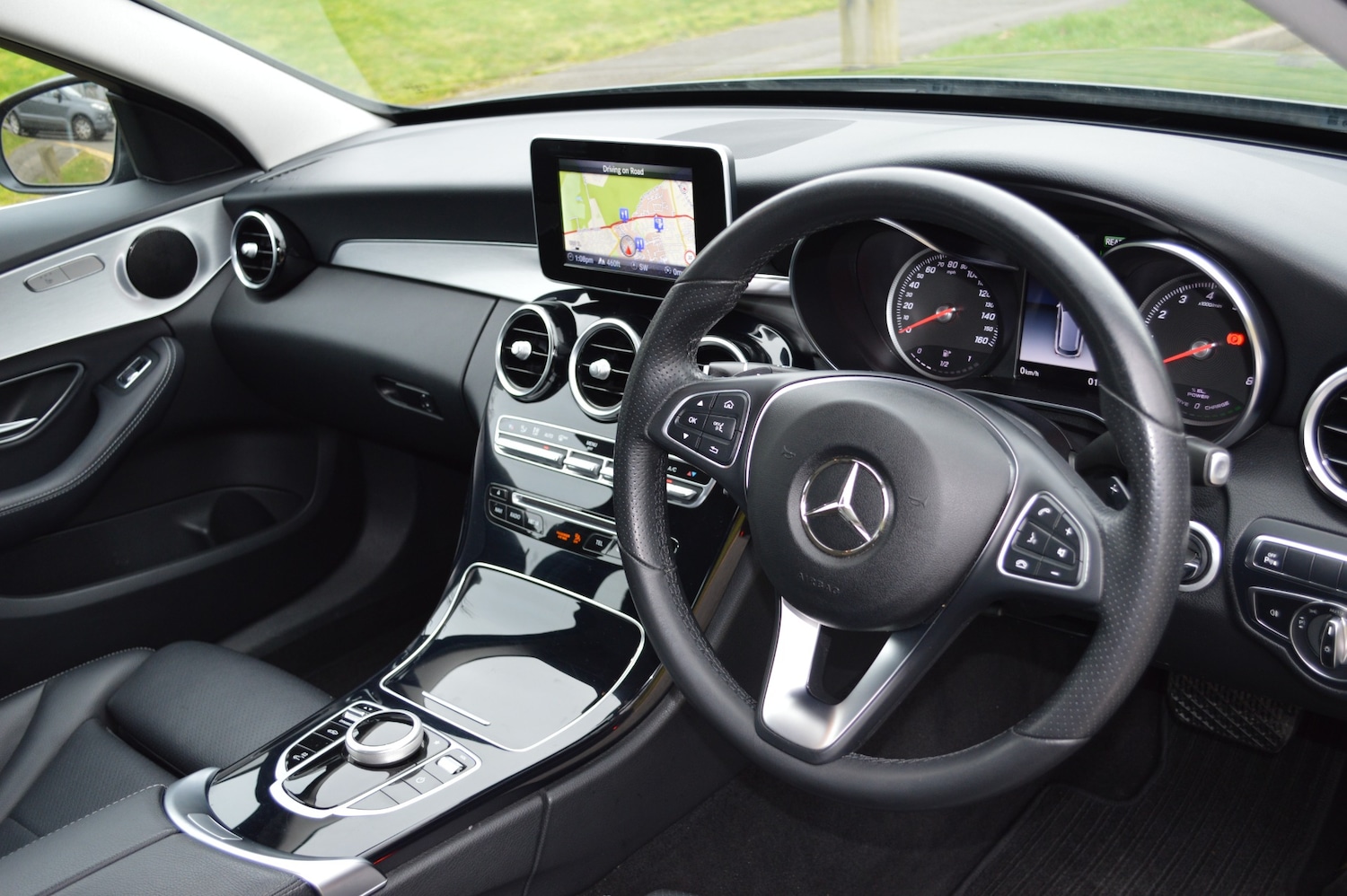 Used Mercedes-Benz C Class 2018 for sale - 77803130: Photo 6