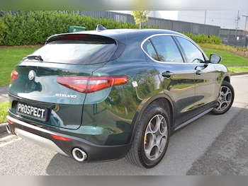 Used Alfa Romeo Stelvio 2018 for sale - 76170503: Photo