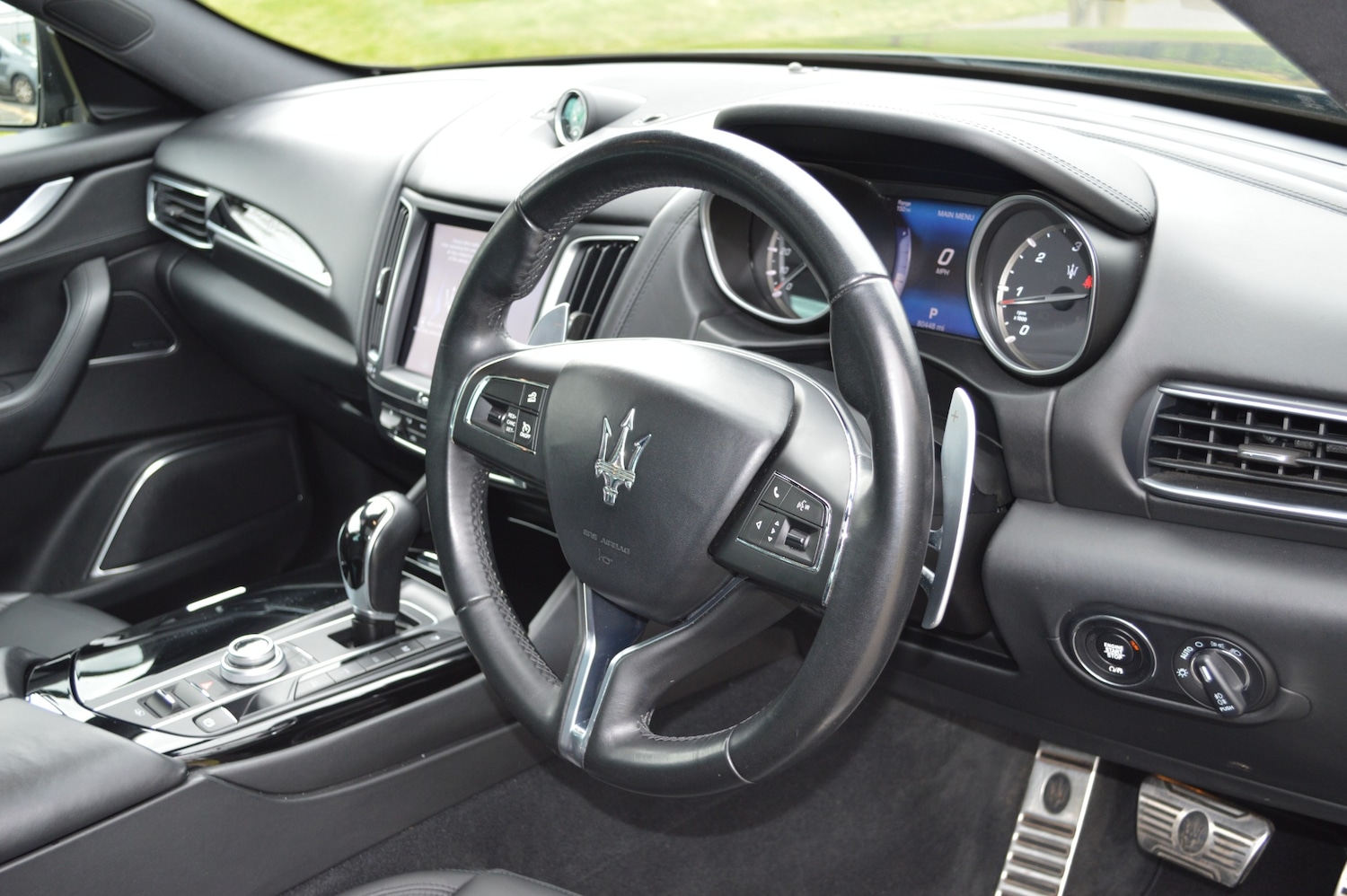 Used Maserati Levante 2016 for sale - 77997571: Photo 2