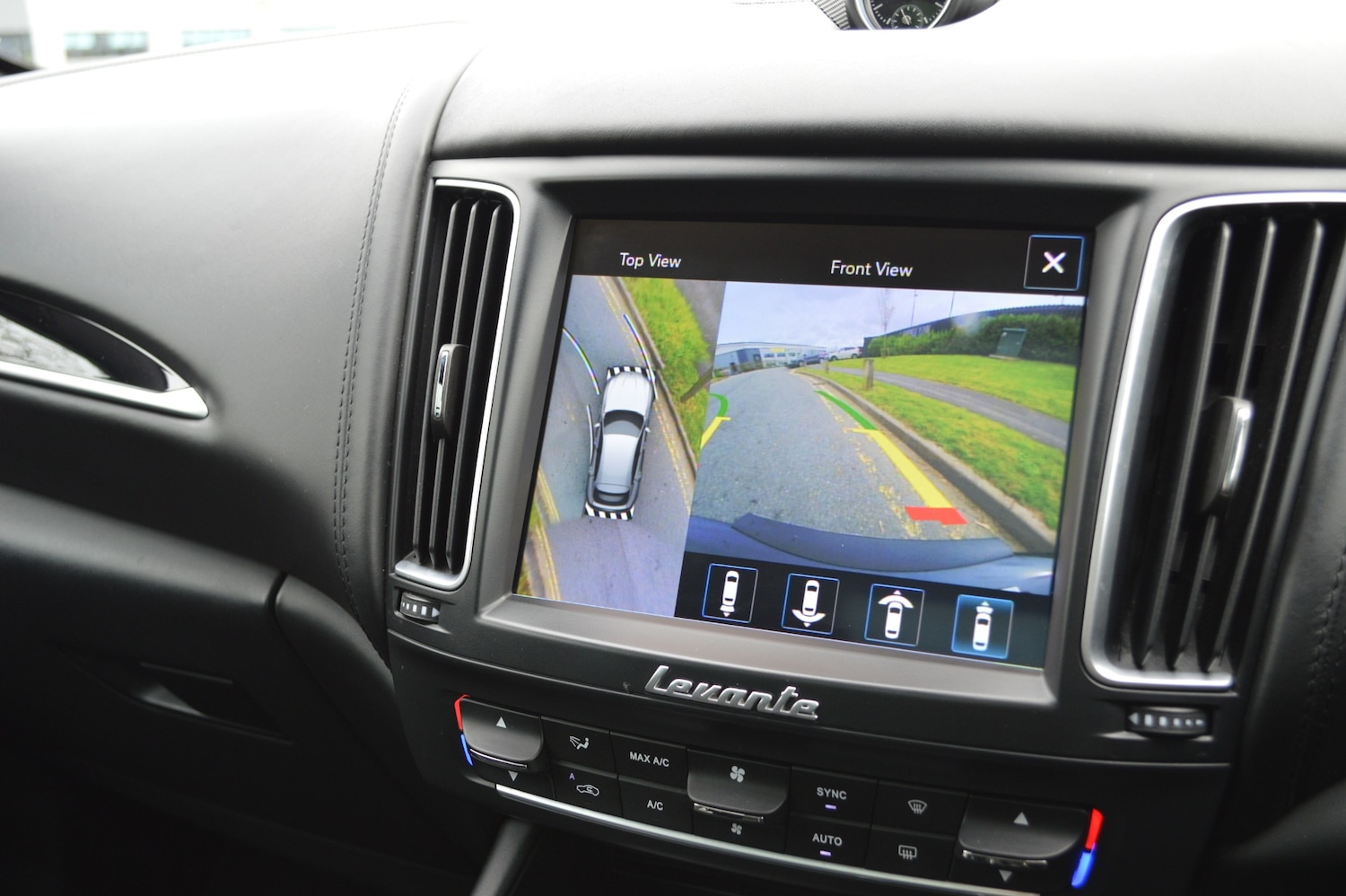 Used Maserati Levante 2016 for sale - 77997571: Photo 21