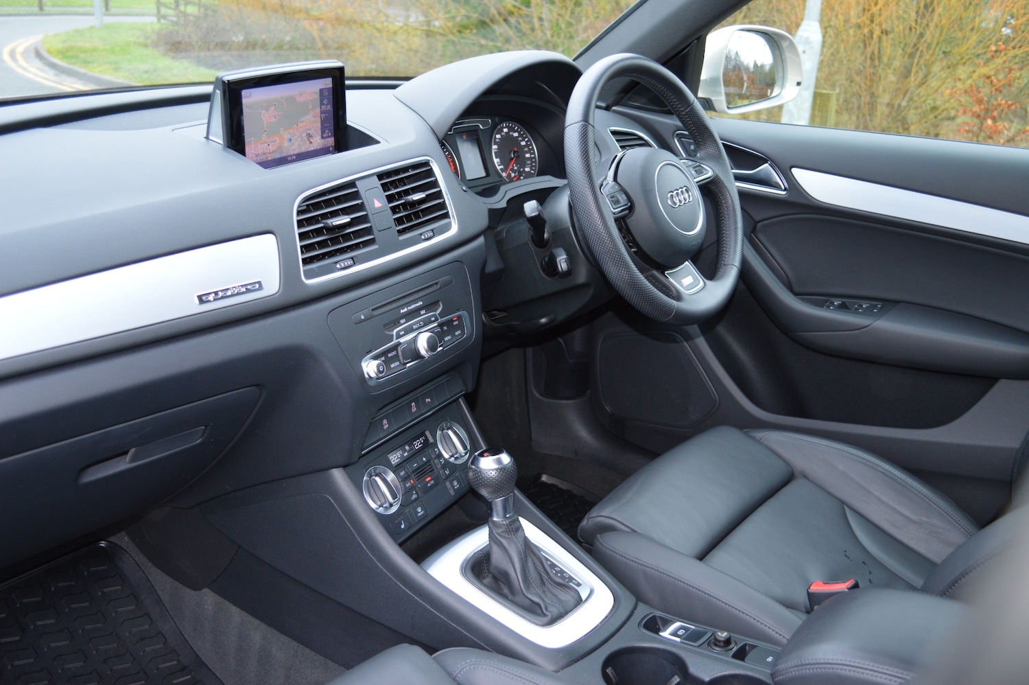 Used Audi Q3 2013 for sale - 77502857: Photo 13