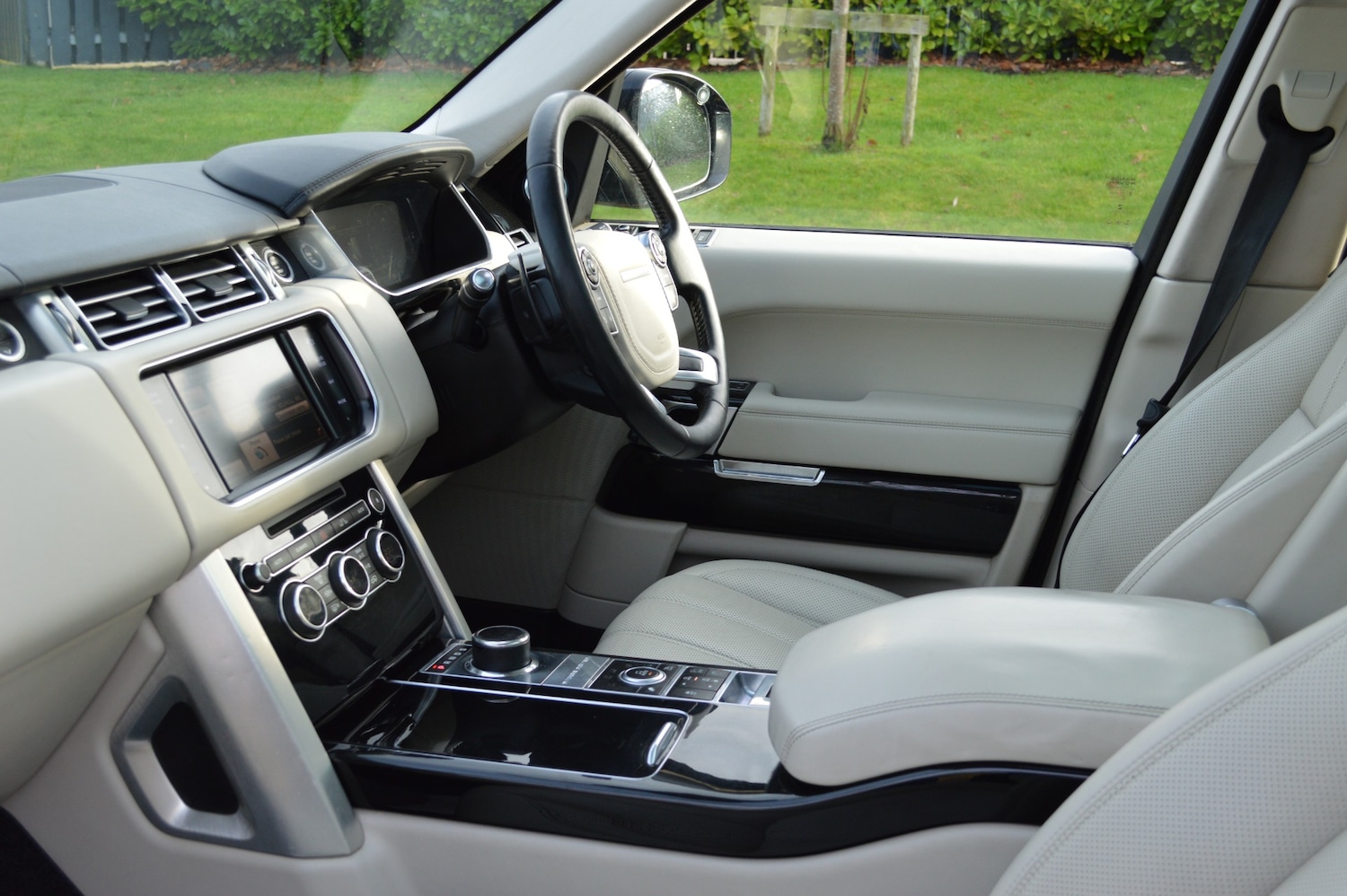 Used Land Rover Range Rover 2015 for sale - 76958247: Photo 16