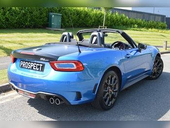 Used Abarth 124 Spider 2019 for sale - 78746321: Photo