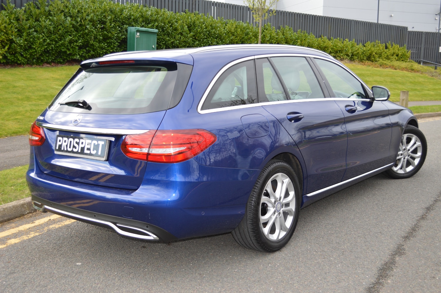 Used Mercedes-Benz C Class 2016 for sale - 78077945: Photo 3