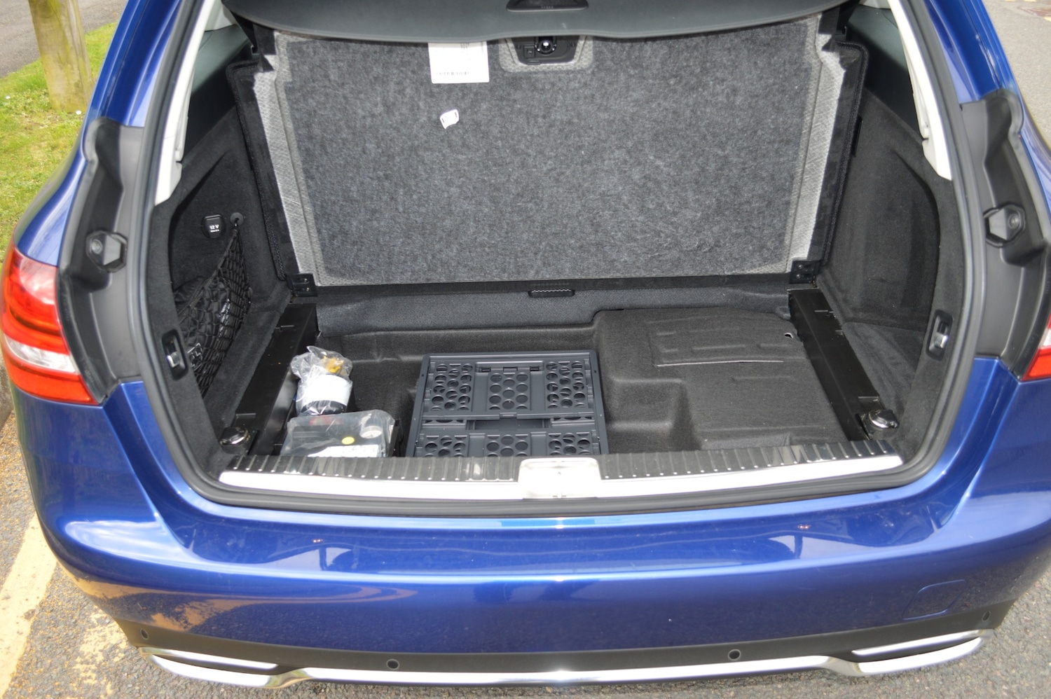 Used Mercedes-Benz C Class 2016 for sale - 78077945: Photo 8