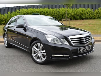 Used Mercedes-Benz E Class 2011 for sale - 76477738: Photo