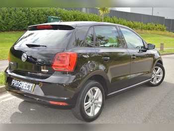 Used Volkswagen Polo 2017 for sale - 76046443: Photo
