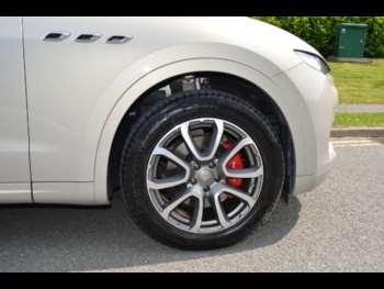 Used Maserati Levante 2017 for sale - 74950850: Photo