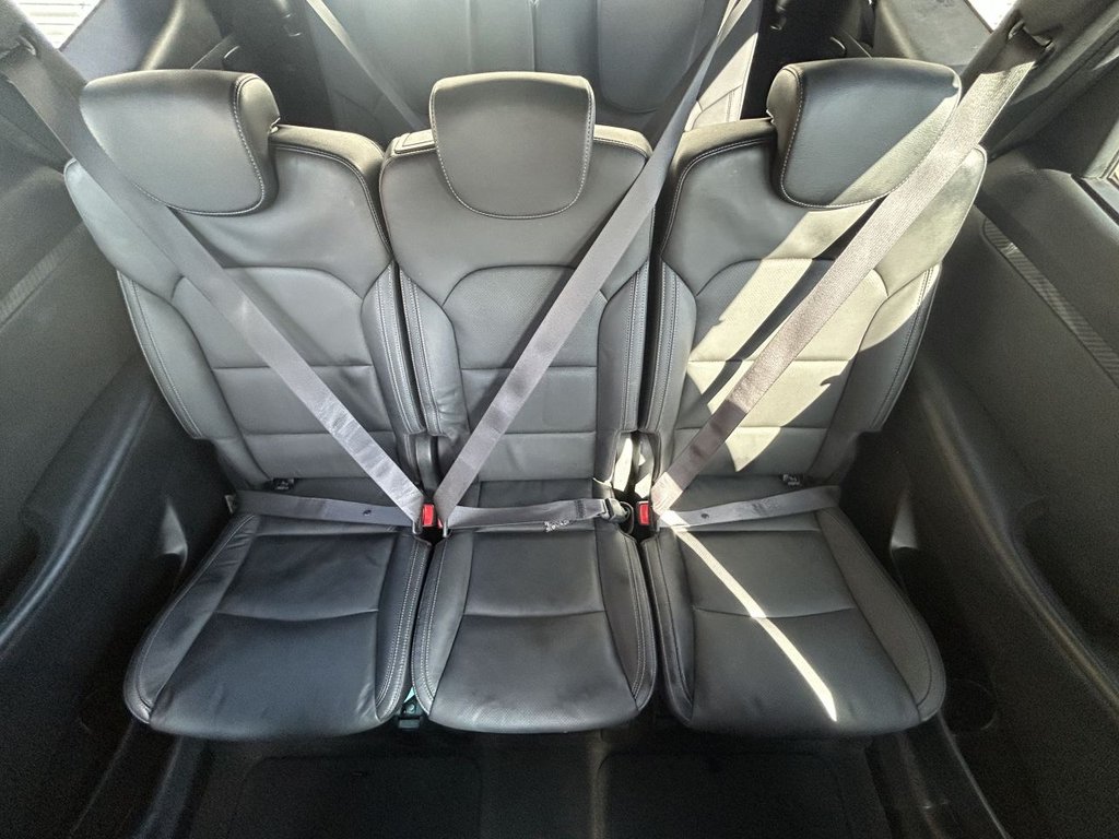 Used Kia Carens 2018 for sale - 76185192: Photo 10