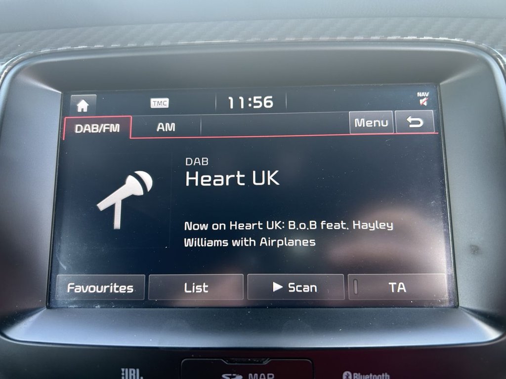 Used Kia Carens 2018 for sale - 76185192: Photo 17