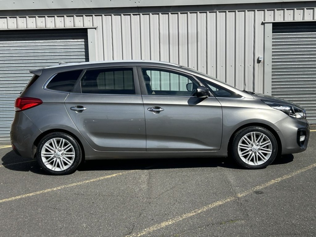 Used Kia Carens 2018 for sale - 76185192: Photo 6