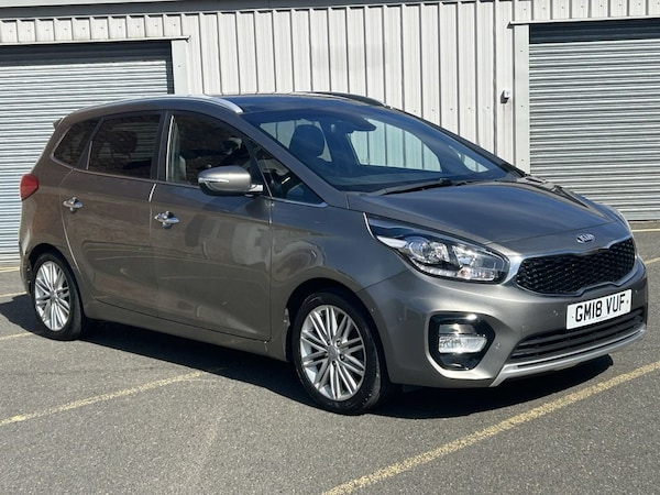Used Kia Carens 2018 for sale - 76185192: Photo 7
