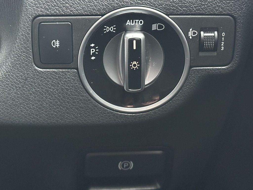 Used Mercedes-Benz A-Class 2016 for sale - 76356375: Photo 22