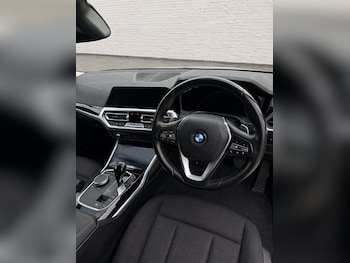 Used BMW 3 Series 2020 for sale - 78373100: Photo