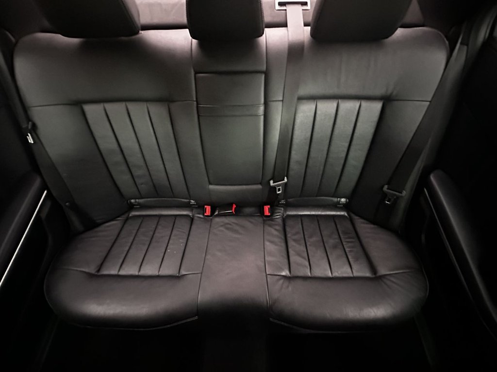 Used Mercedes-Benz E Class 2015 for sale - 76162771: Photo 11