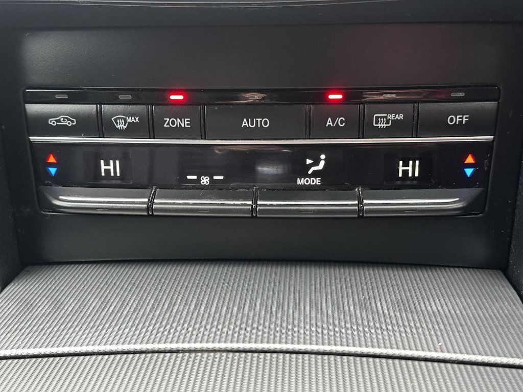 Used Mercedes-Benz E Class 2015 for sale - 76162771: Photo 19