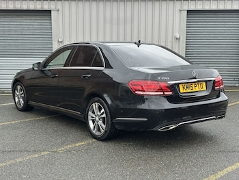 Used Mercedes-Benz E Class 2015 for sale - 76162771: Photo