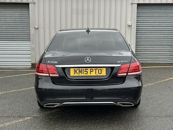 Used Mercedes-Benz E Class 2015 for sale - 76162771: Photo