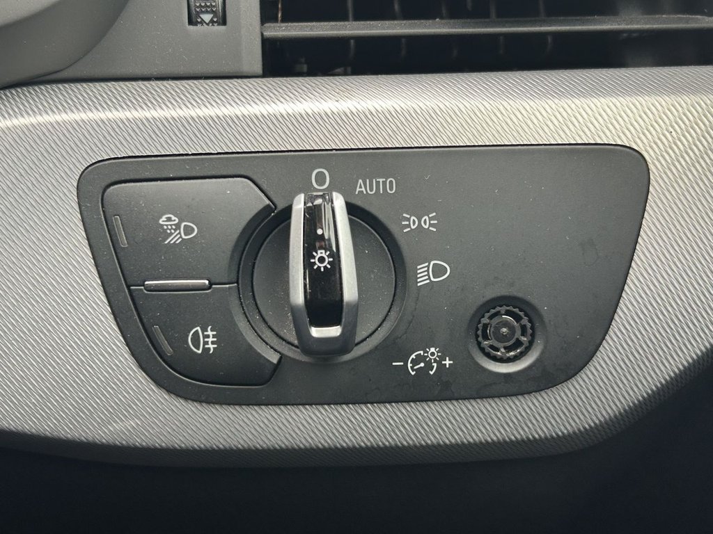 Used Audi A4 2017 for sale - 75986154: Photo 29