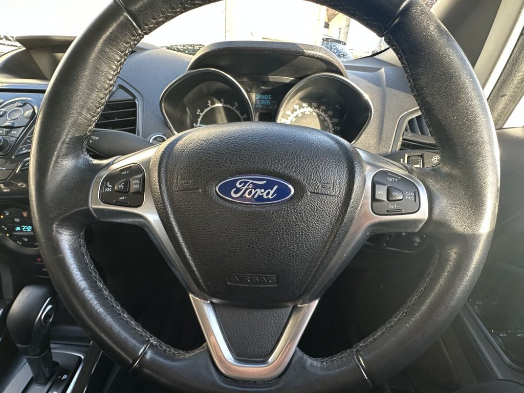 Used Ford Ecosport 2015 for sale - 77007185: Photo 16