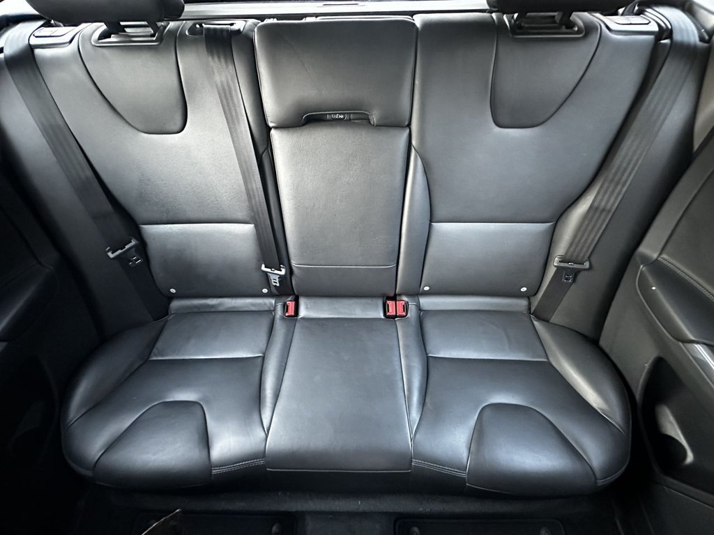 Used Volvo XC60 2016 for sale - 76909788: Photo 10