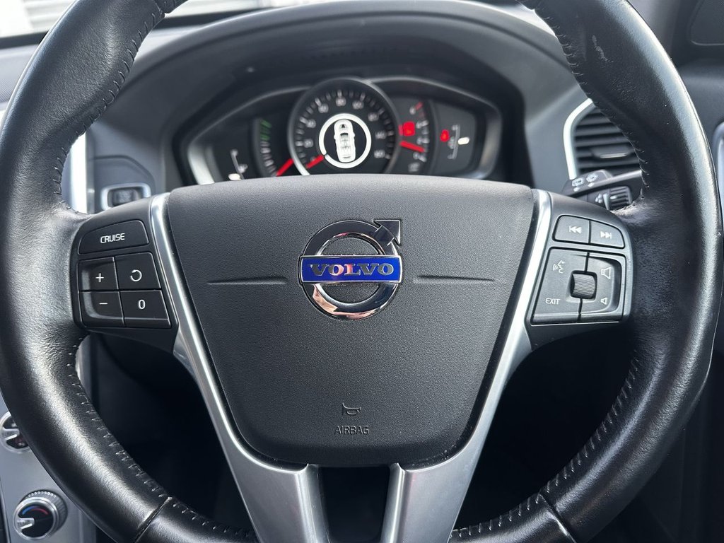 Used Volvo XC60 2016 for sale - 76909788: Photo 17