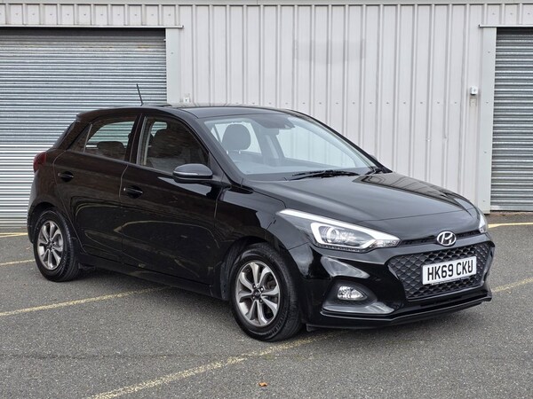 Used Hyundai i20 2019 for sale - 76202433: Photo 7