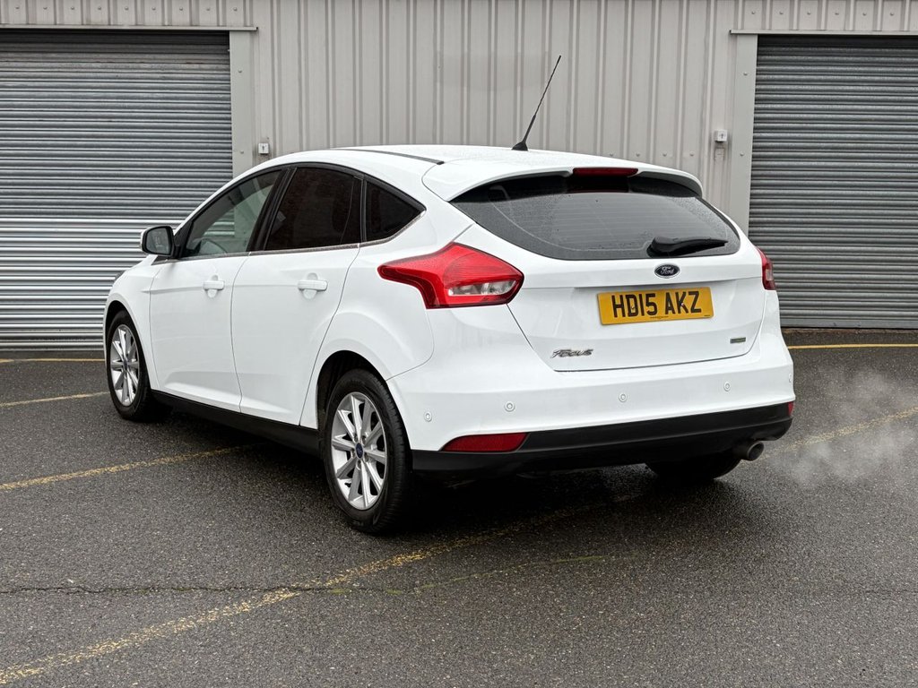 Used Ford Focus 2015 for sale - 77383683: Photo 3