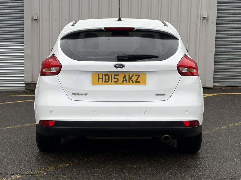 Used Ford Focus 2015 for sale - 77383683: Photo 4