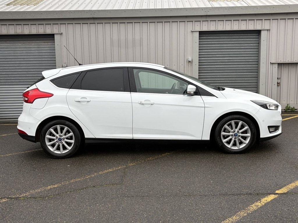 Used Ford Focus 2015 for sale - 77383683: Photo 6