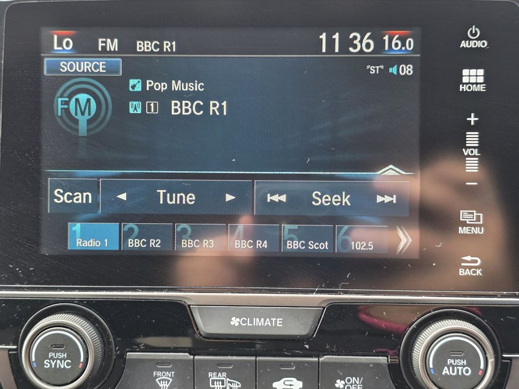 Used Honda Civic 2018 for sale - 76256096: Photo 16