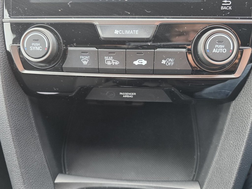 Used Honda Civic 2018 for sale - 76256096: Photo 21