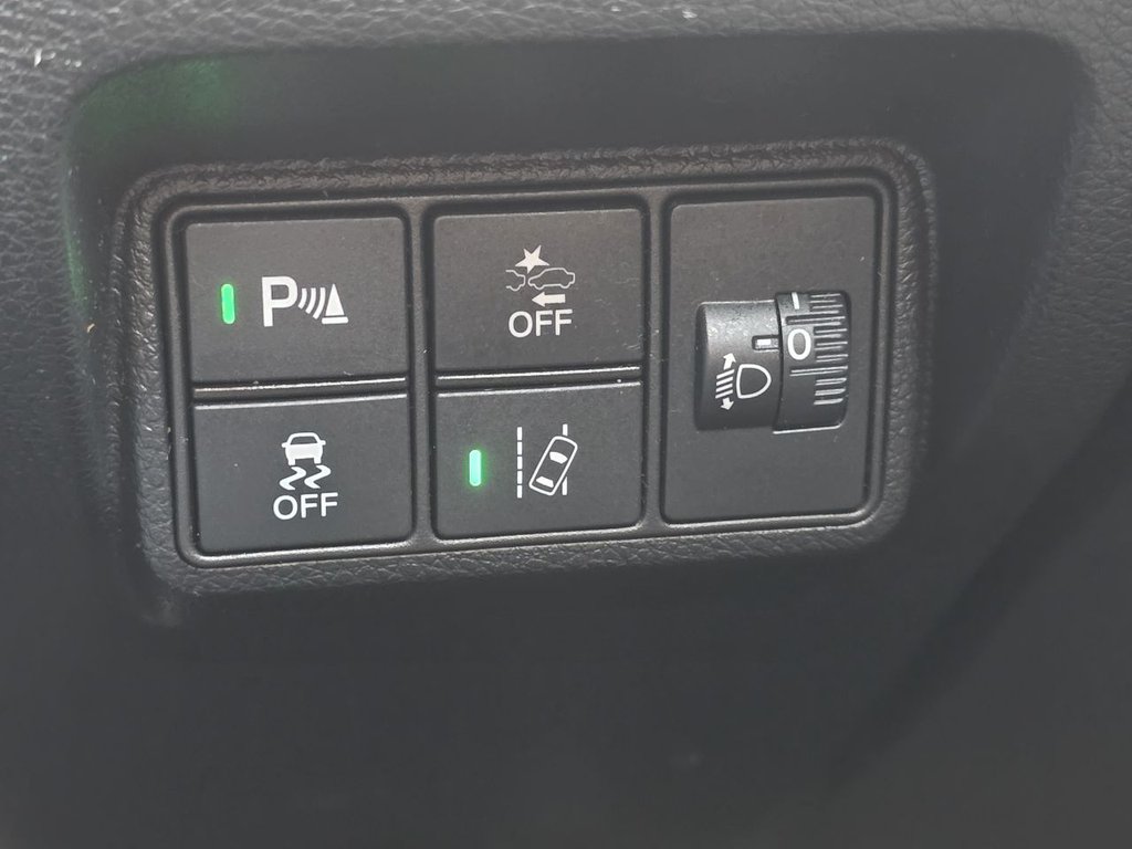 Used Honda Civic 2018 for sale - 76256096: Photo 22