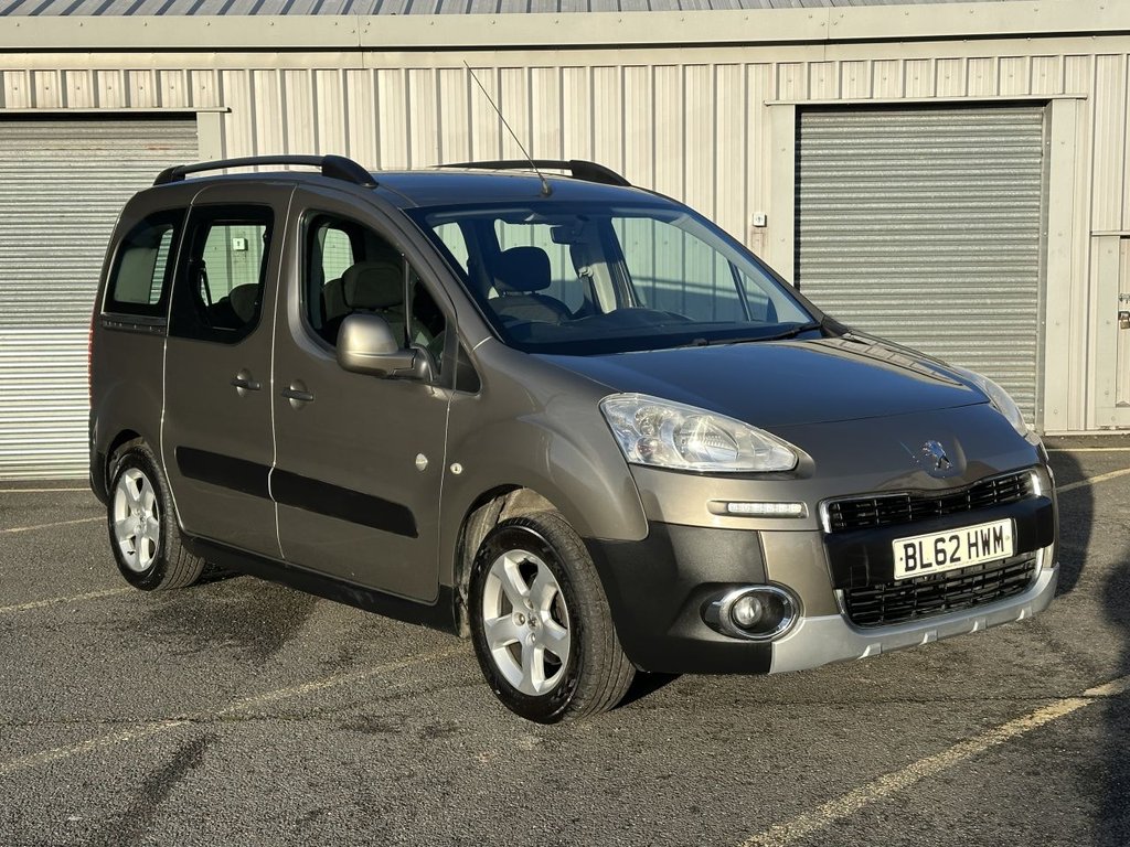 Used Peugeot Partner Tepee 2013 for sale - 76840833: Photo 19