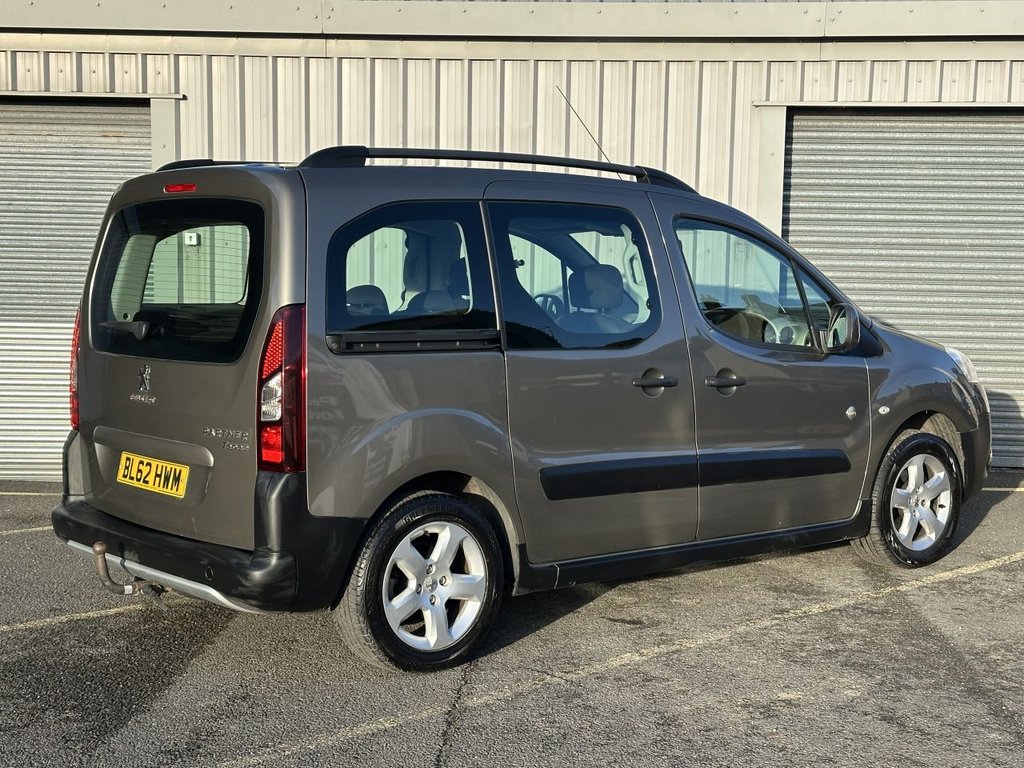 Used Peugeot Partner Tepee 2013 for sale - 76840833: Photo 5